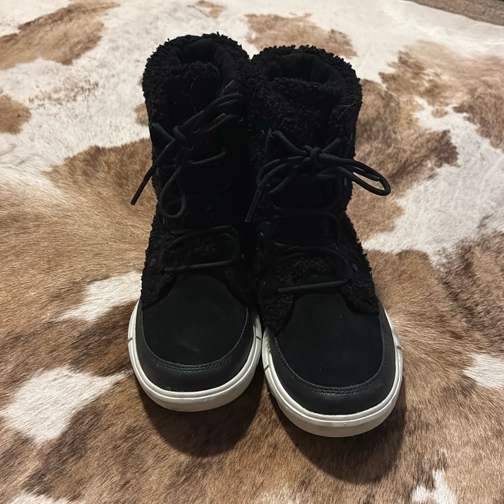 Sorel Explorer Next Joan Cozy Boots Black